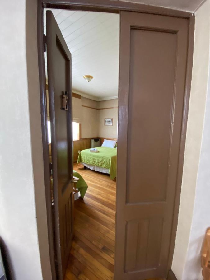 Hostal Chalet Las Violetas Punta Arenas Exteriér fotografie